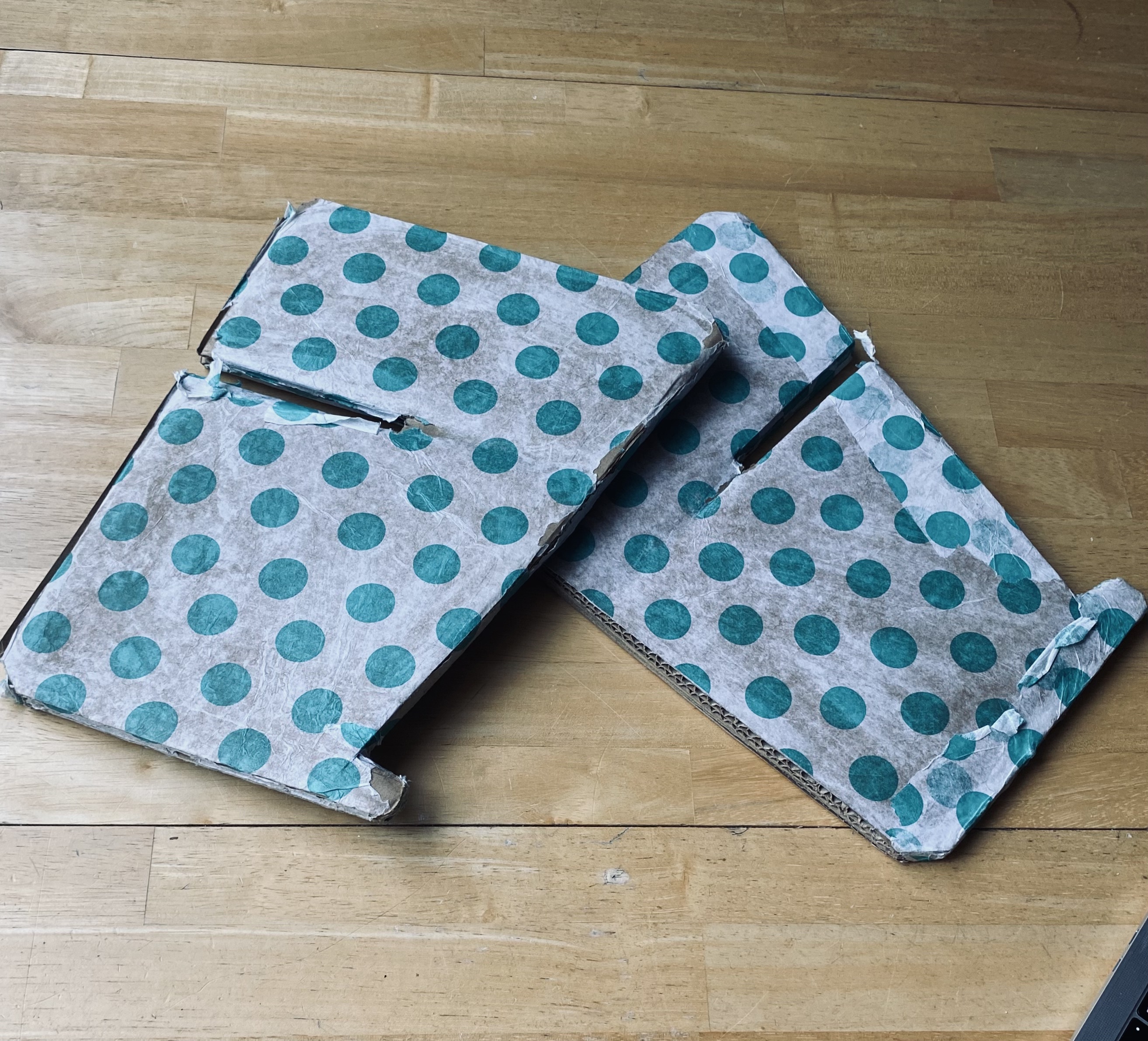 laptop_holder_3